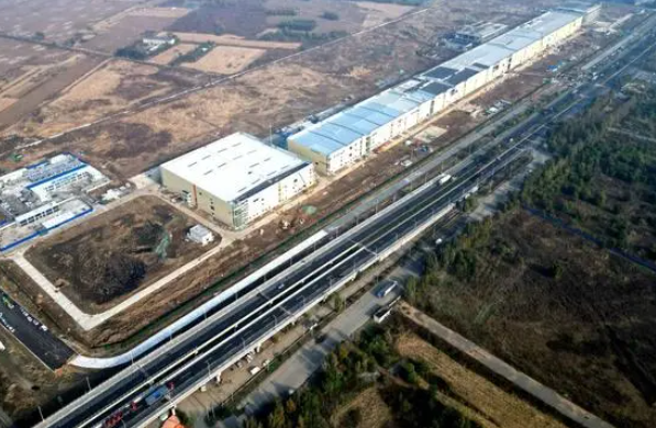 亿纬锂能“百亿级”储能与动力电池项目沈阳一期顺利封顶