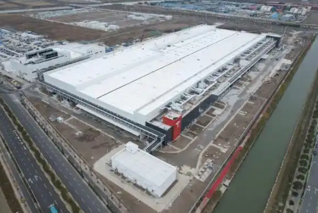 特斯拉上海储能超级工厂试生产，开工到竣工仅7个月