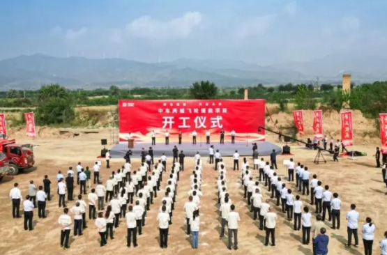 总投资近16亿元!国内首个“飞轮储能+磷酸铁锂”储能项目开工!